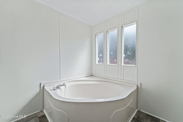 101 Aberdeen Lane, Jacksonville, NC 28540