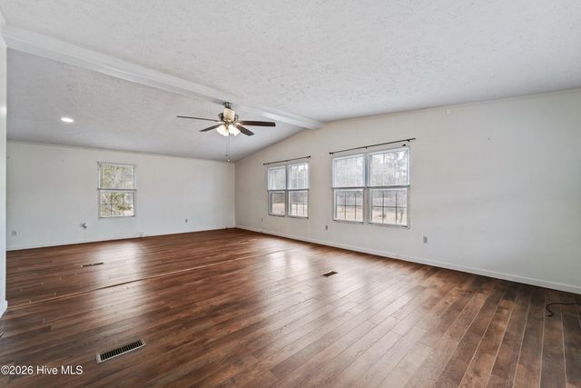 101 Aberdeen Lane, Jacksonville, NC 28540