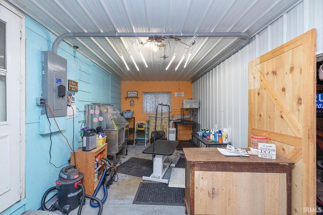 1674 Toledo Road, Elkhart, IN 46516