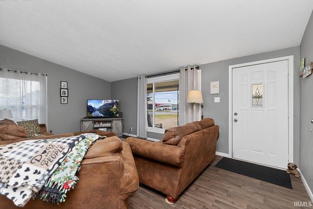 1674 Toledo Road, Elkhart, IN 46516