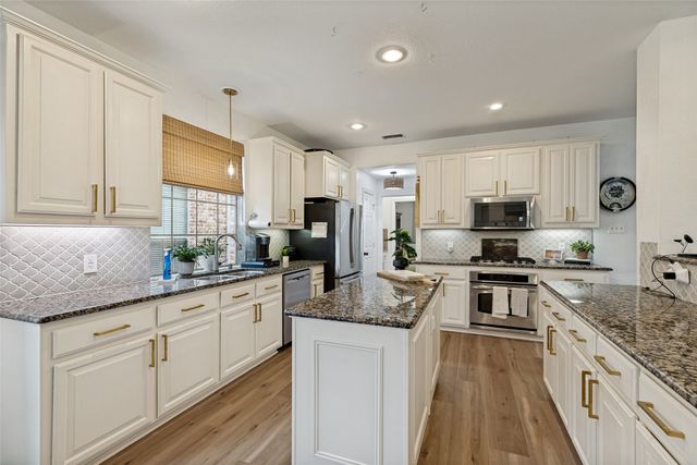 3305 Estes Park Lane, Mckinney, TX 75070