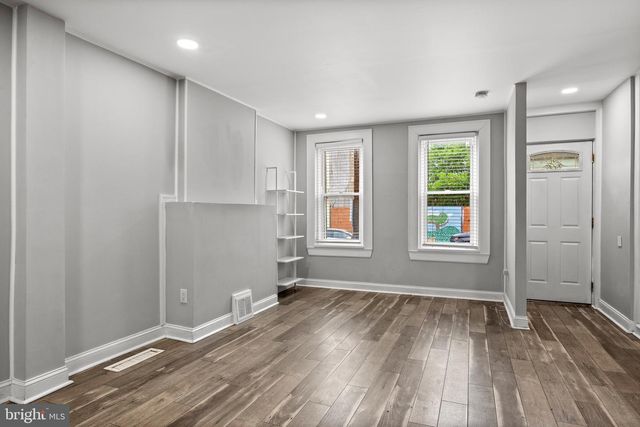 418 VINE ST, Camden, NJ 08102