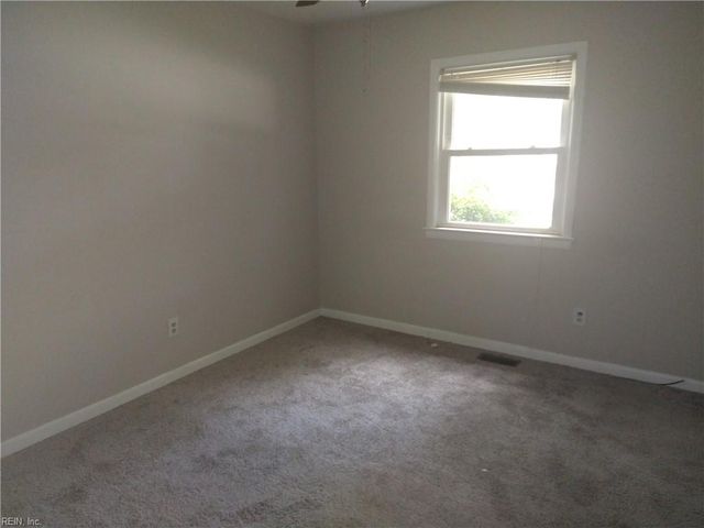 124 Allison RD, Newport News, VA 23602