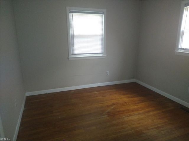 124 Allison RD, Newport News, VA 23602