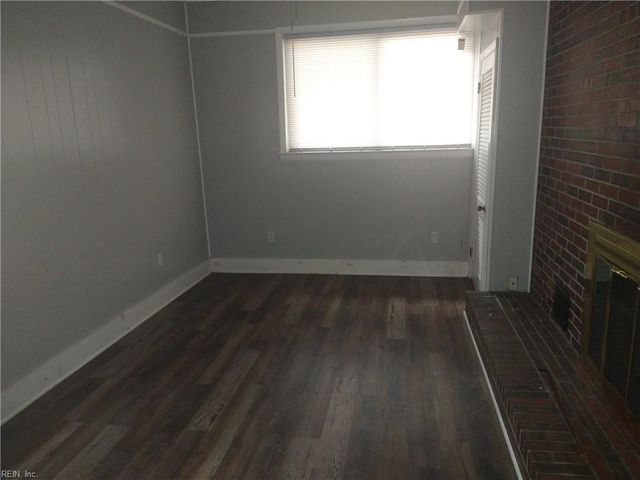 124 Allison RD, Newport News, VA 23602