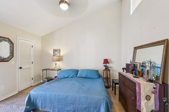 3517 PEELER Road 13, Jacksonville, FL 32277