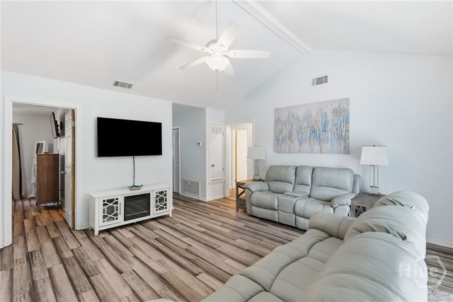 1532 Marcy Circle, Savannah, GA 31406