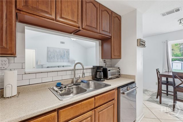 1532 Marcy Circle, Savannah, GA 31406