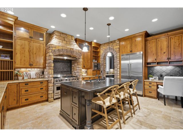 4519 Nw 122ND St, Vancouver, WA 98685