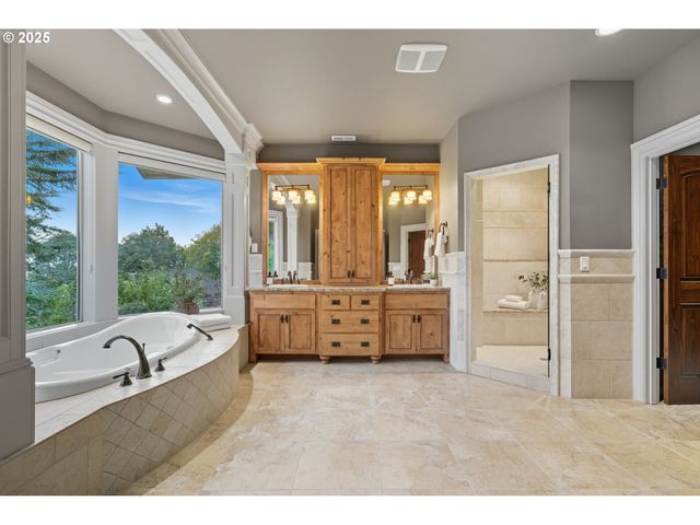 4519 Nw 122ND St, Vancouver, WA 98685