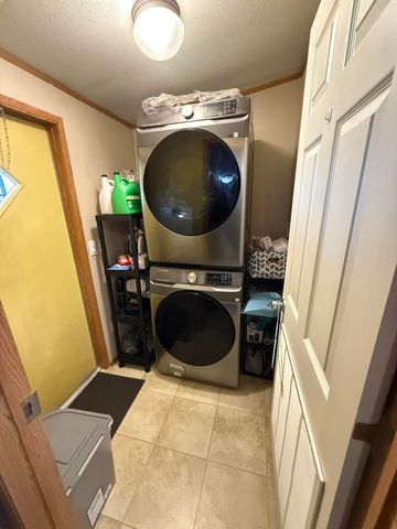 136 E Railroad Street, Hustonville, KY 40437