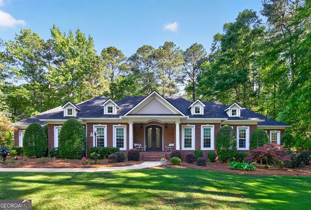 125 County Down, Fayetteville, GA 30215