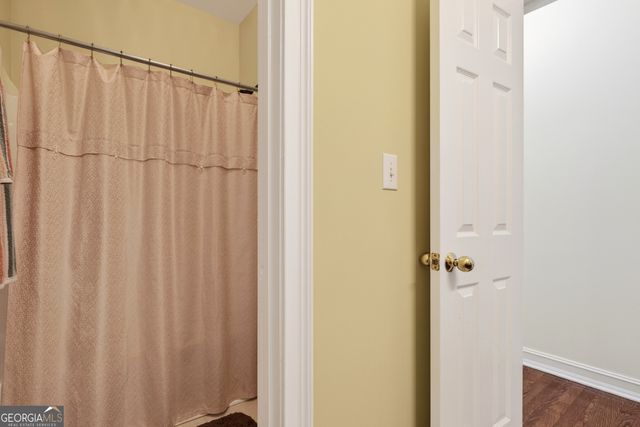 125 County Down, Fayetteville, GA 30215