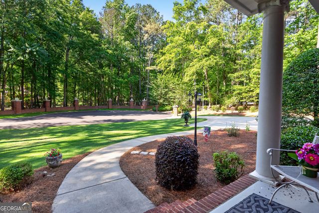 125 County Down, Fayetteville, GA 30215