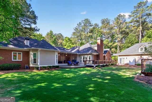 125 County Down, Fayetteville, GA 30215