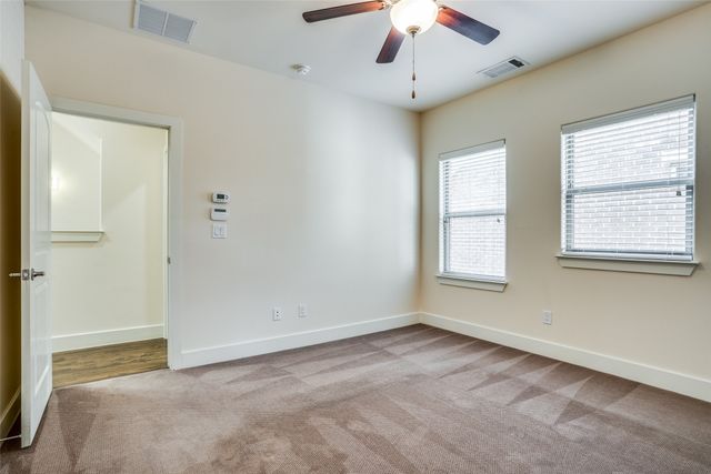 4323 Dickason Avenue 28, Dallas, TX 75219