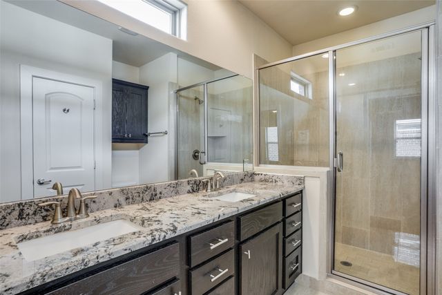 4323 Dickason Avenue 28, Dallas, TX 75219