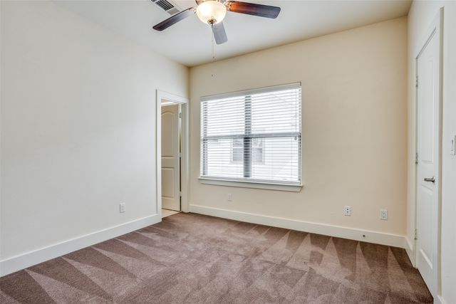 4323 Dickason Avenue 28, Dallas, TX 75219