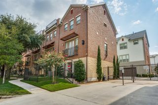 4323 Dickason Avenue 28, Dallas, TX 75219