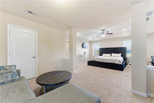 4068 Lake Manor Way, Atlanta, GA 30349