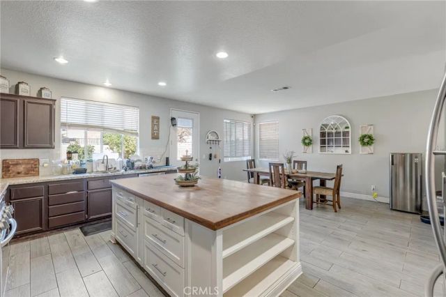 33129 Shoreline Drive, Lake Elsinore, CA 92530