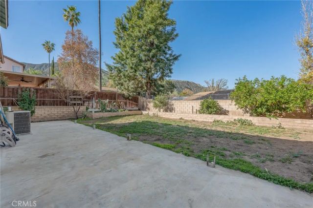 33129 Shoreline Drive, Lake Elsinore, CA 92530