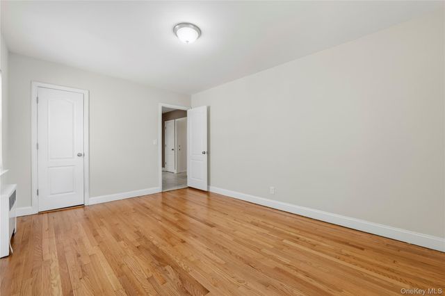 817 Quincy Avenue, Bronx, NY 10465