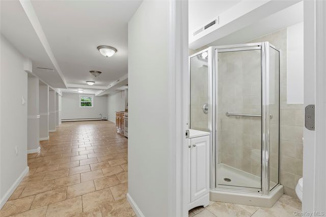 817 Quincy Avenue, Bronx, NY 10465