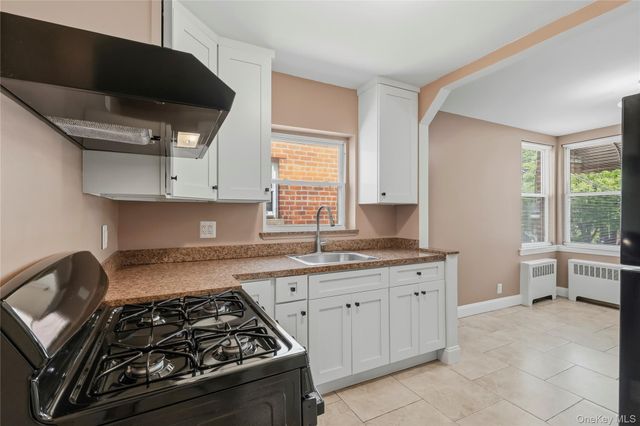 817 Quincy Avenue, Bronx, NY 10465