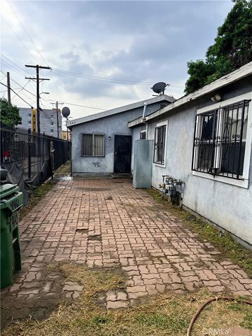 440 E 106th, Los Angeles, CA 90003