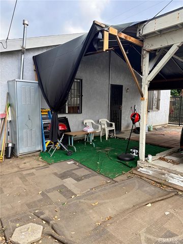 440 E 106th, Los Angeles, CA 90003
