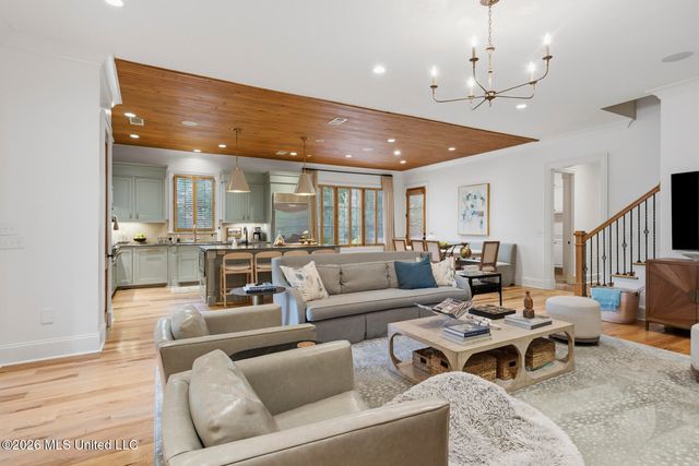 916 La Roche Court, Ridgeland, MS 39157