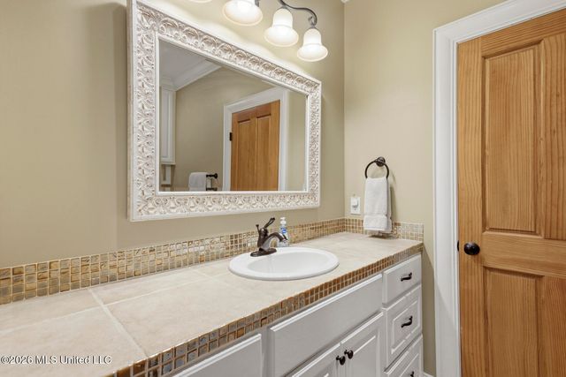 916 La Roche Court, Ridgeland, MS 39157