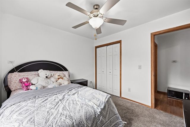 1050 Twilight Drive, North Liberty, IA 52317