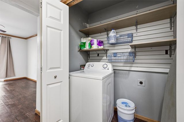 1050 Twilight Drive, North Liberty, IA 52317