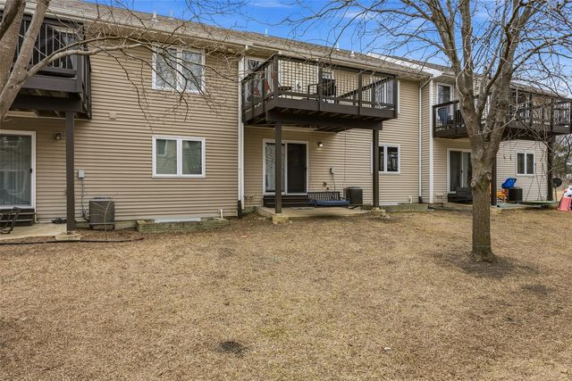 1050 Twilight Drive, North Liberty, IA 52317