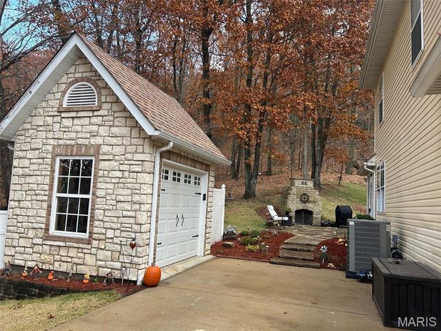 209 Epple Fricke Drive, Hermann, MO 65041