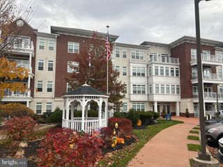 134 GILPIN DR #A-305, West Chester, PA 19382