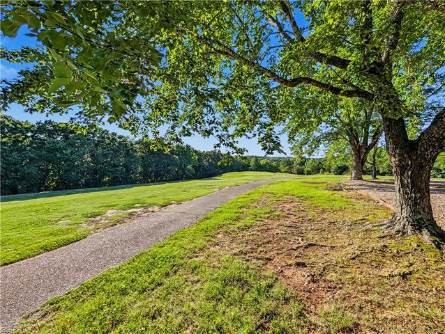67 Fairway Drive, Bella Vista, AR 72714