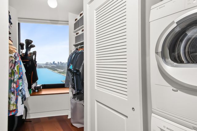 155 N Harbor Drive 2309, Chicago, IL 60601