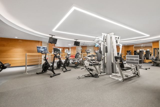 155 N Harbor Drive 2309, Chicago, IL 60601