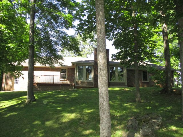 1131 Warfield Blvd, Clarksville, TN 37043
