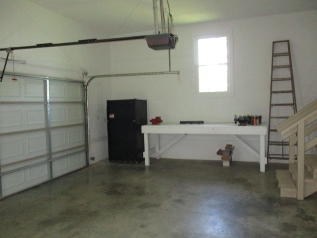 1131 Warfield Blvd, Clarksville, TN 37043