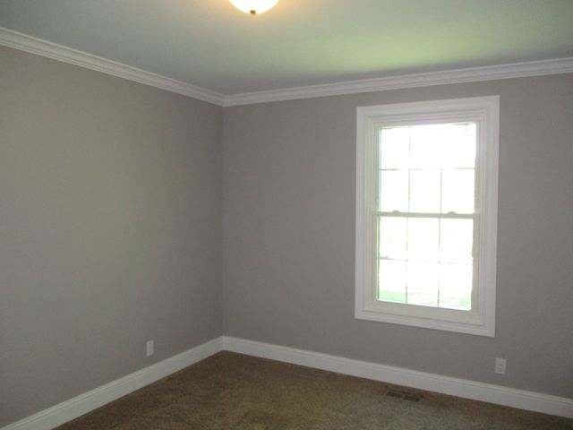 1131 Warfield Blvd, Clarksville, TN 37043