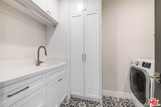 4268 Colbath Avenue, Sherman Oaks, CA 91423