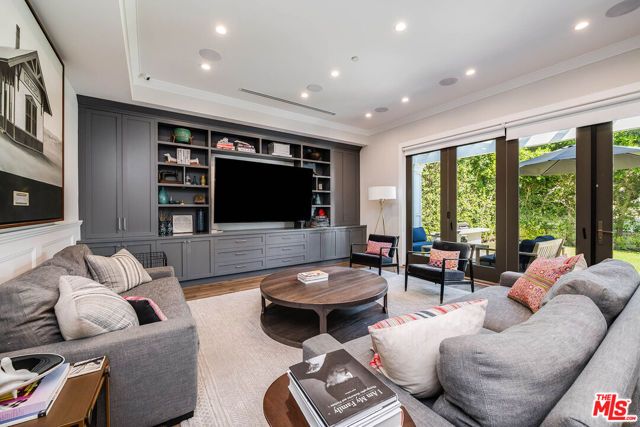 4268 Colbath Avenue, Sherman Oaks, CA 91423