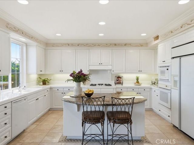 30 Groveside Dr., Aliso Viejo, CA 92656
