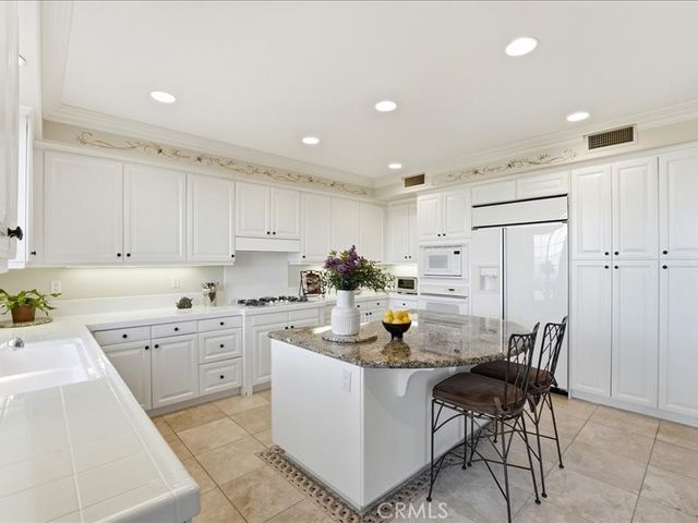 30 Groveside Dr., Aliso Viejo, CA 92656