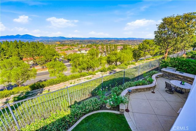 30 Groveside Dr., Aliso Viejo, CA 92656