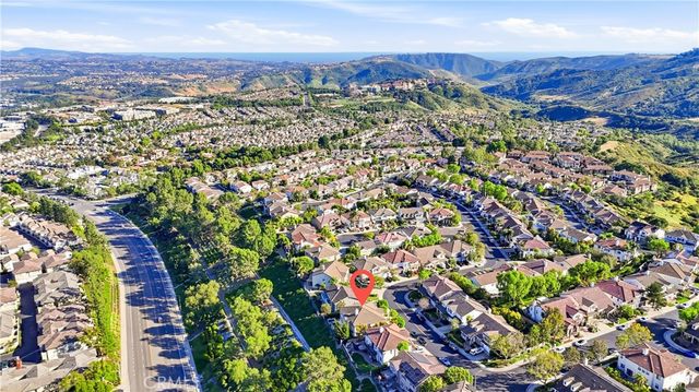 30 Groveside Dr., Aliso Viejo, CA 92656